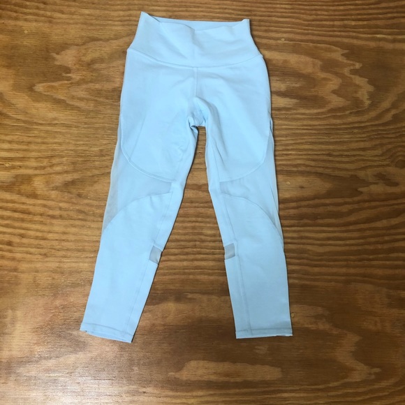 Alo High Waist Coast Capris - Powder Blue - Picture 2 of 5